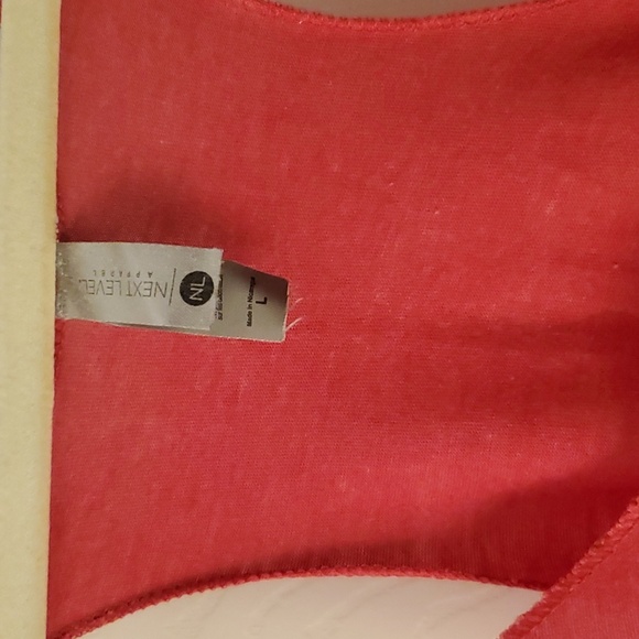 Workout Tank|Red|Size Large - Picture 3 of 3